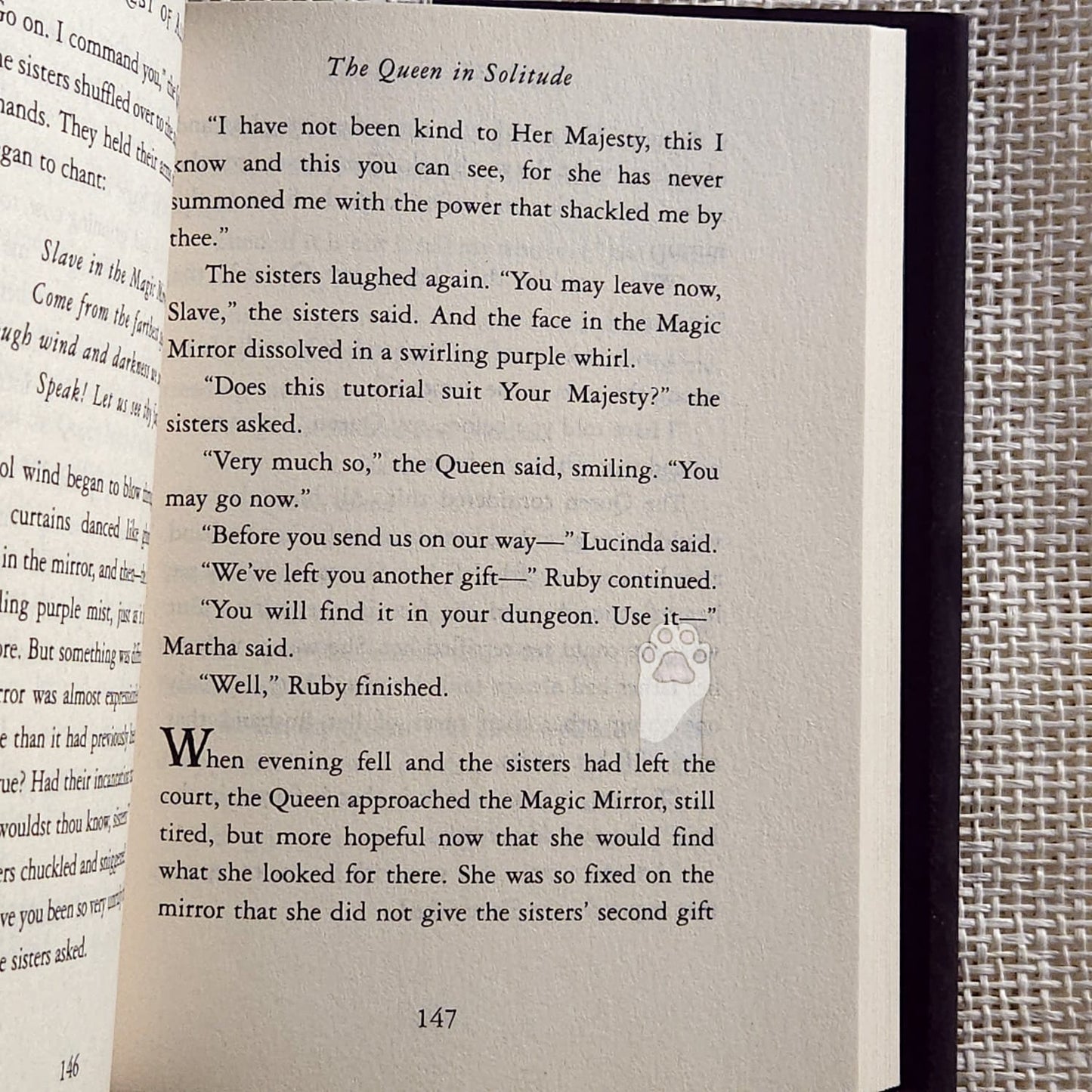 Fairest of all : A Tale of the Wicked Queen