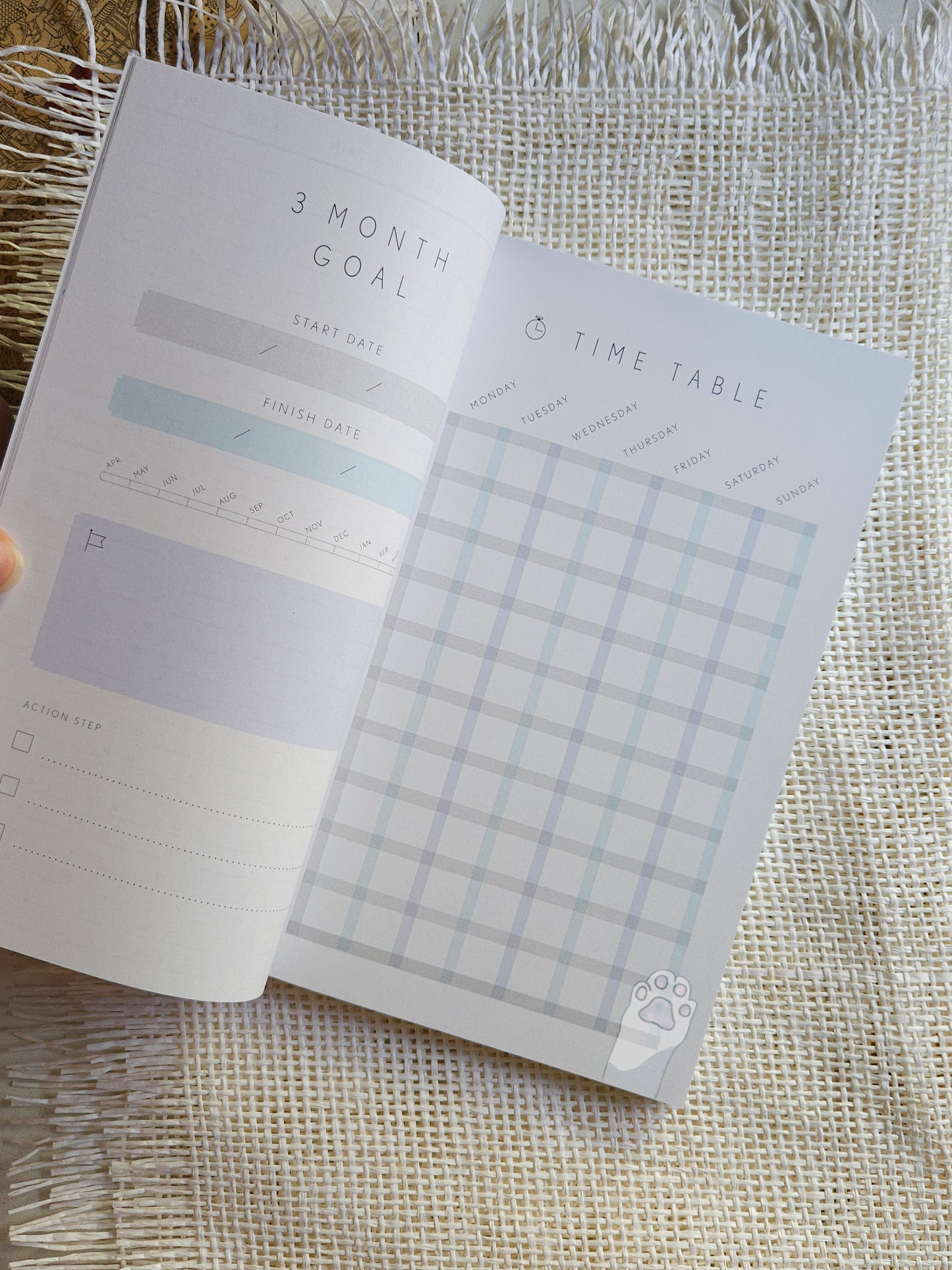 اجندة دراسية غير مرقمة