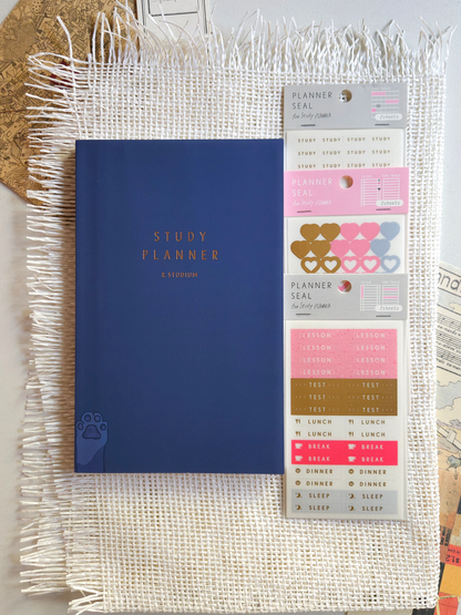 اجندة دراسية غير مرقمة