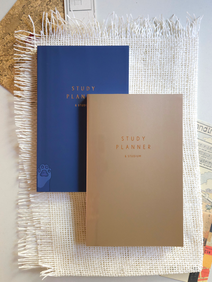 اجندة دراسية غير مرقمة